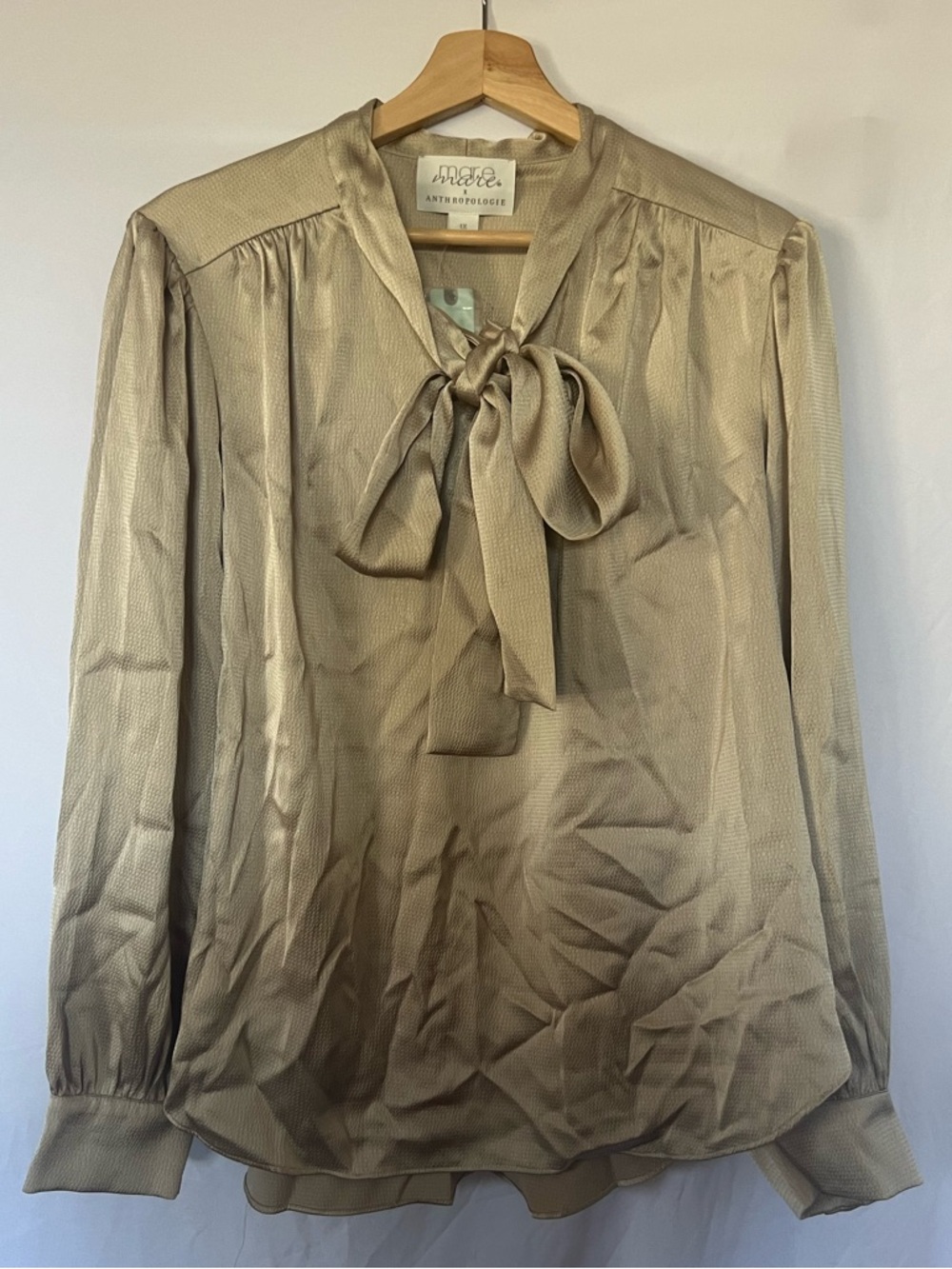 Mare Mare x Anthropologie Women’s 1X Plus Taupe Metallic Tie Neck Blouse NWT